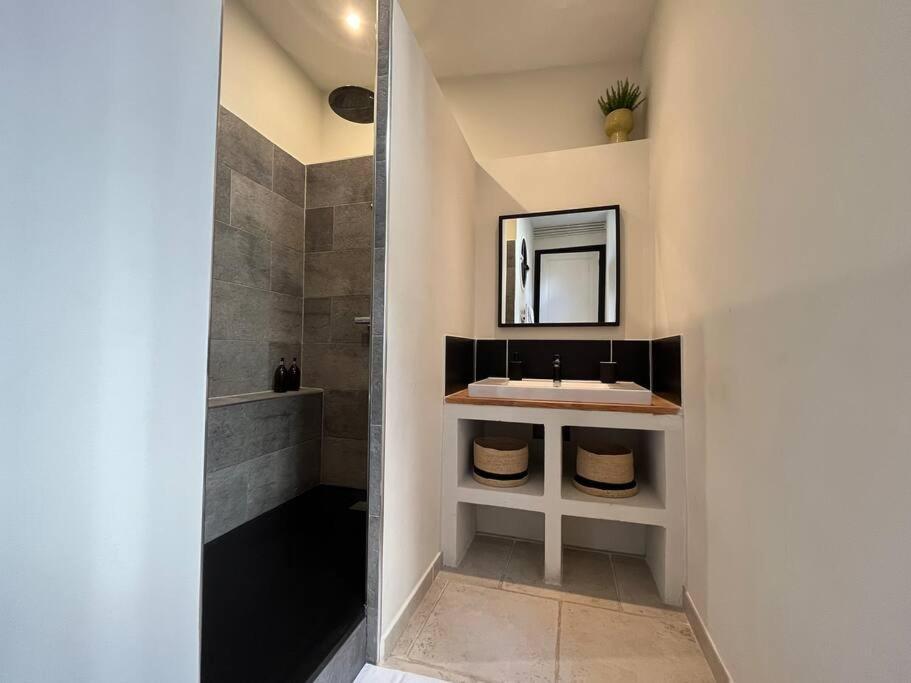 Appartement Au Coeur De Caen Exteriör bild